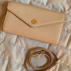 TORY BUTCH ROBINSON LEATHER EXPANDABLE CROSSBODY